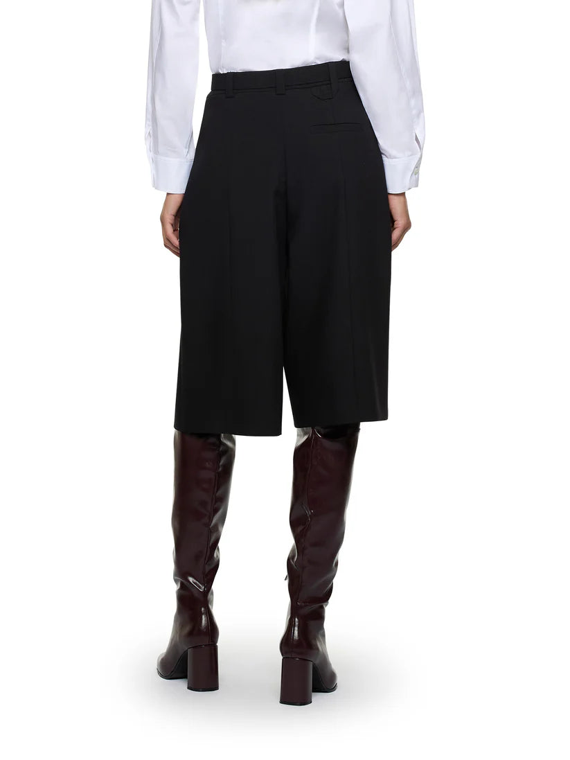 Bermudas Simona Corsellini