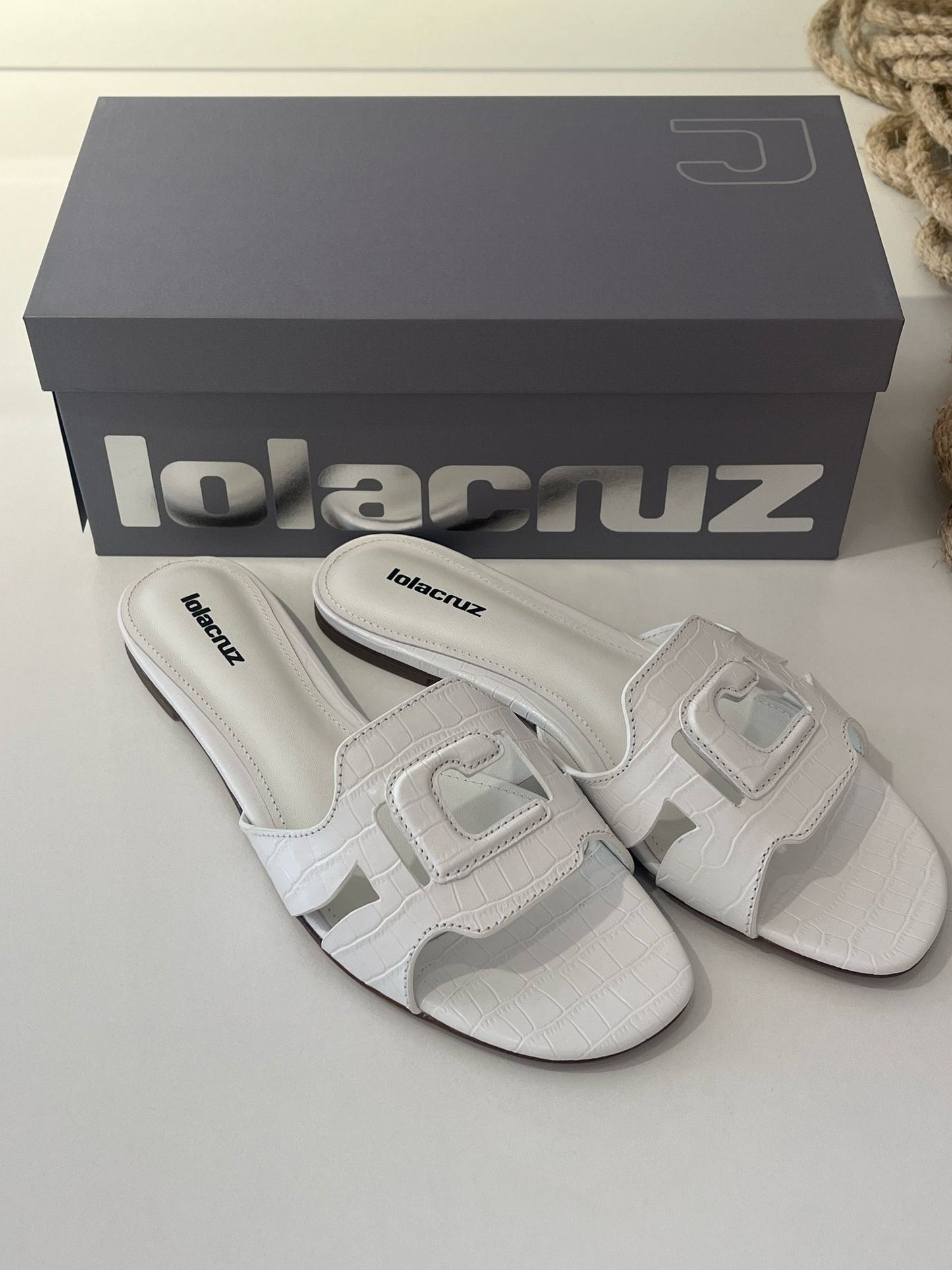 CUIRINE FLAT