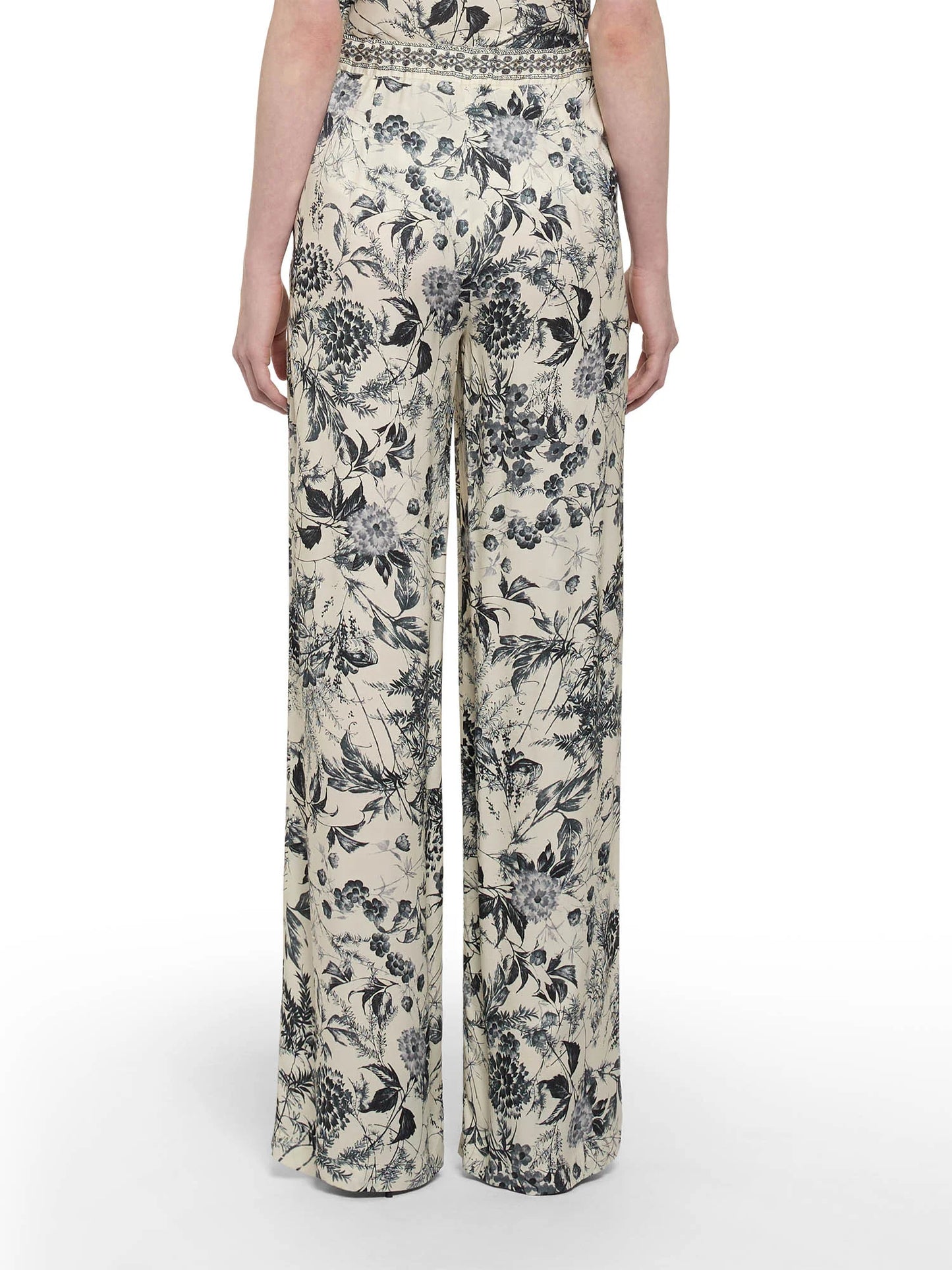 Wide-leg Trousers