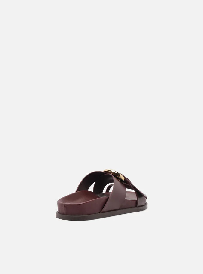 Chinelo Arezzo