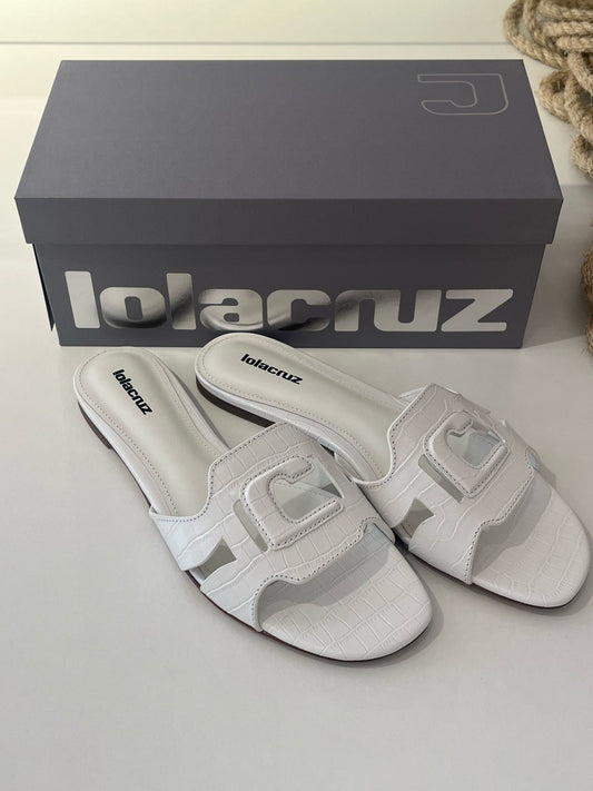 CUIRINE FLAT