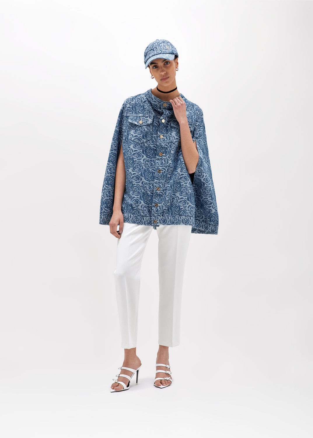 Capa Jacquard Rose Print